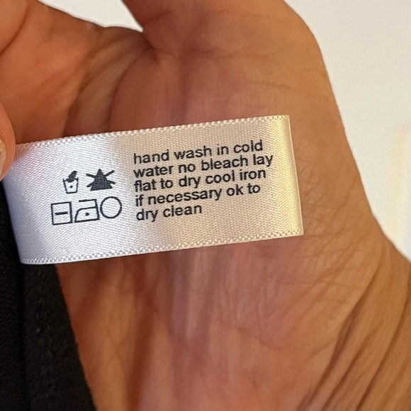 NWT Three Dots Black Wrap Shawl Sweater. Women's One Size. Large, Extra Large. - Picture 8 of 14